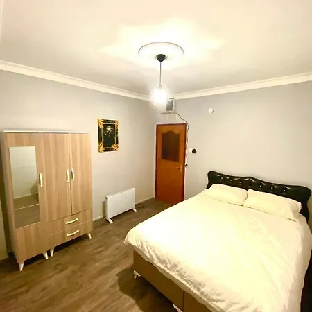 Triplex House Near The Airport